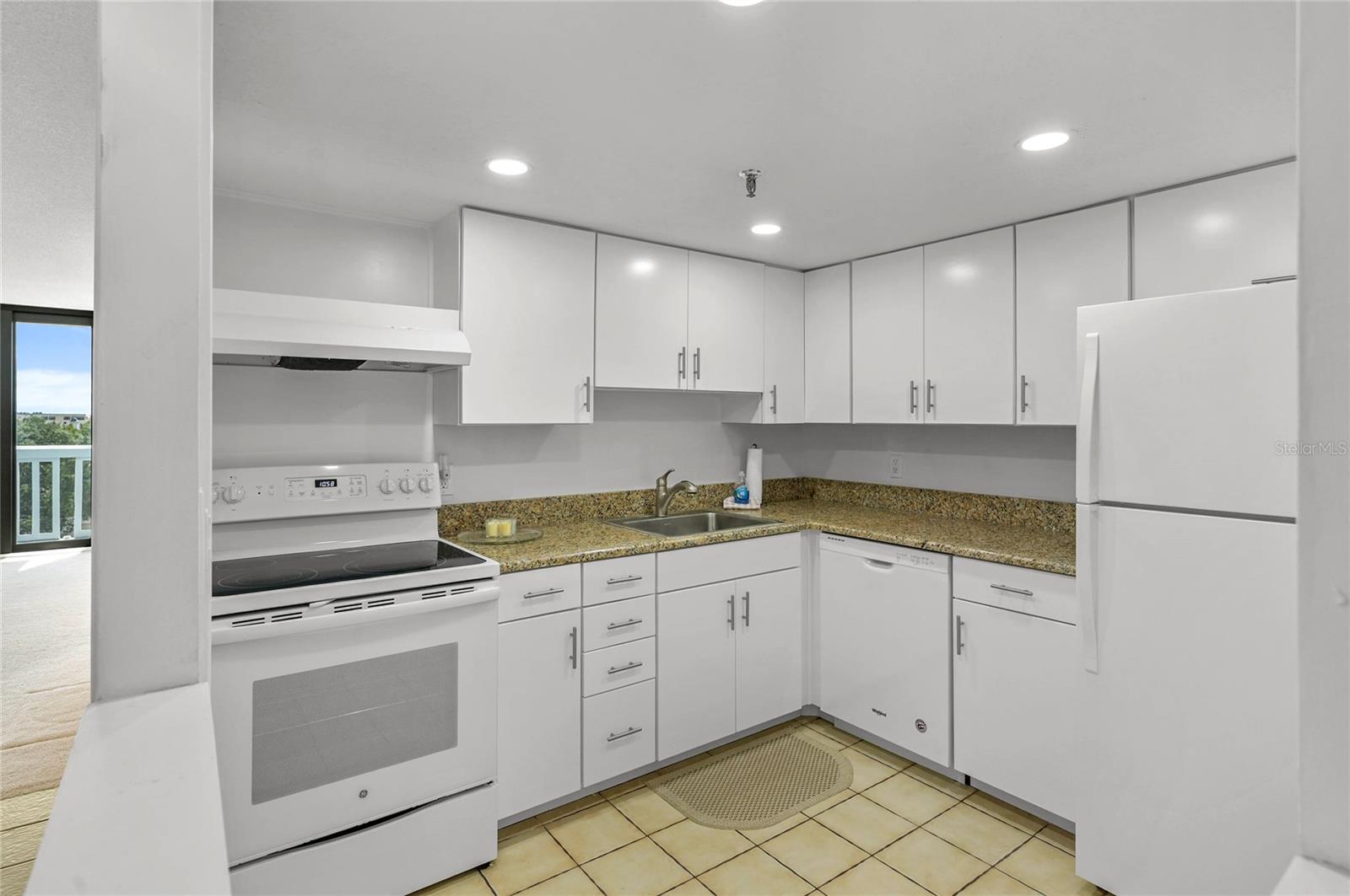 400 E Colonial Dr #508 Property Photo 11