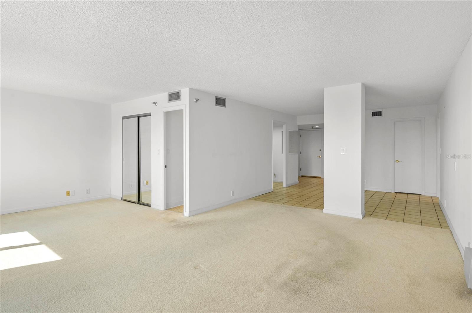 400 E Colonial Dr #508 Property Photo 13
