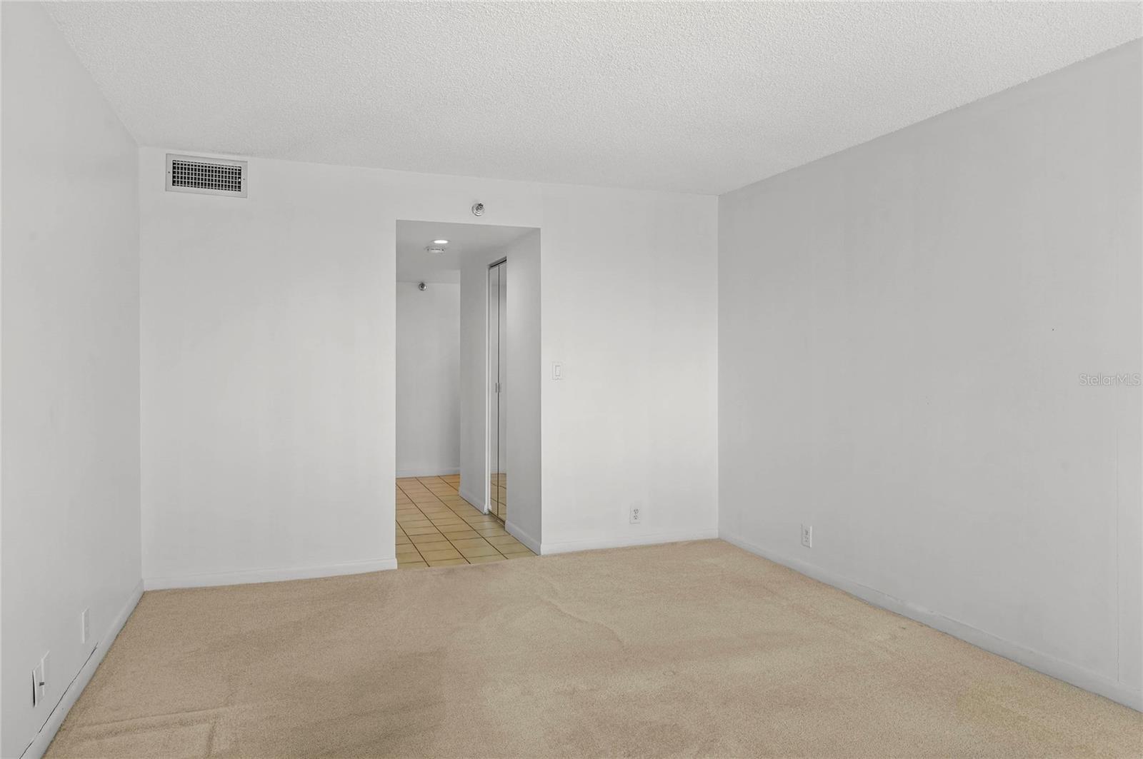 400 E Colonial Dr #508 Property Photo 18