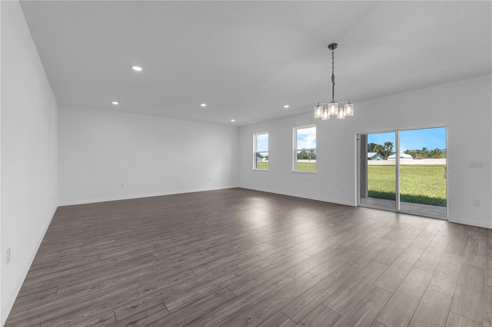 3936 Triple Crown Loop Property Photo 3