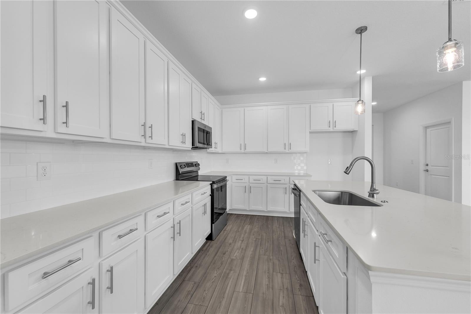 3936 Triple Crown Loop Property Photo 15