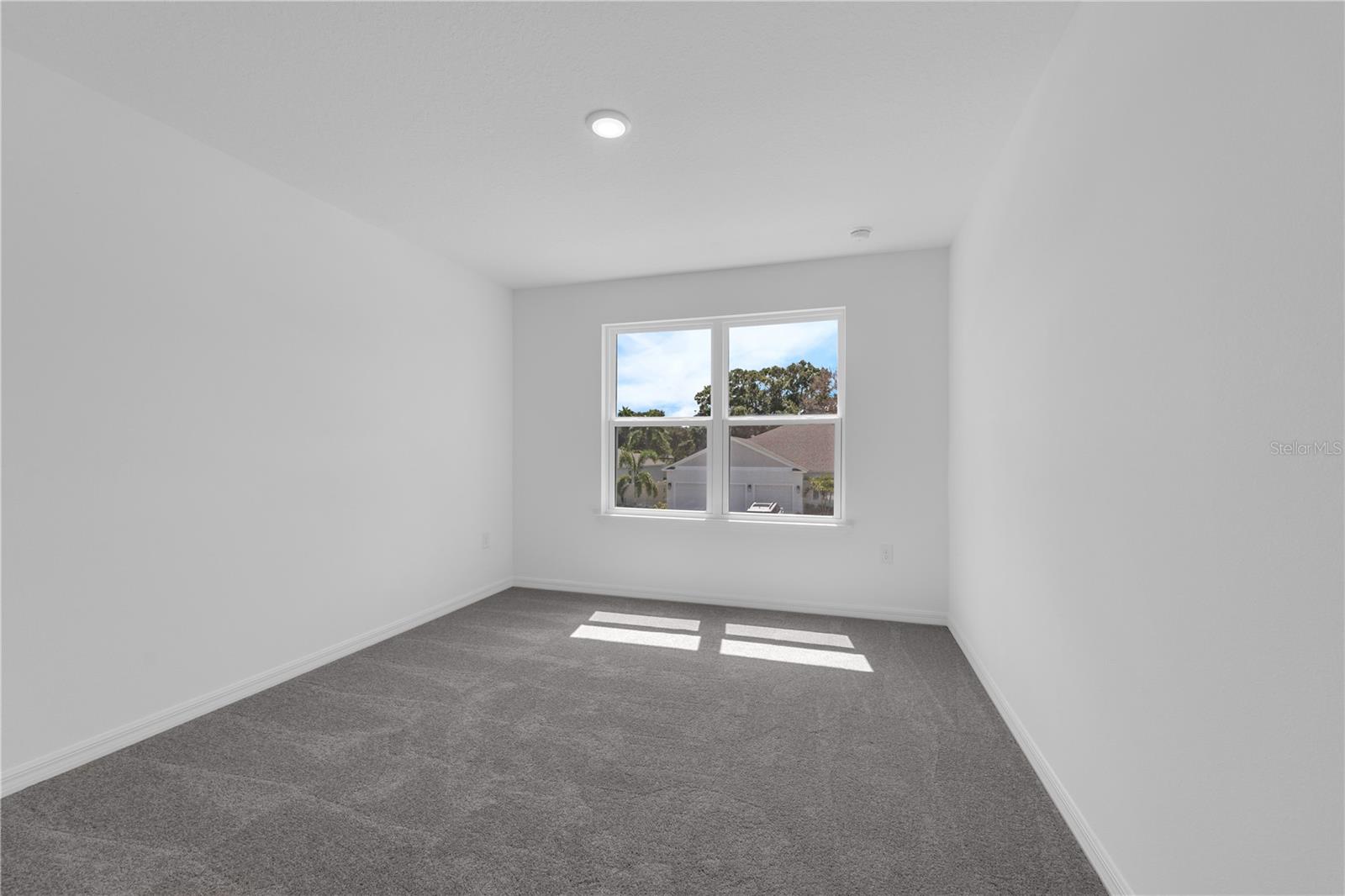 3936 Triple Crown Loop Property Photo 26
