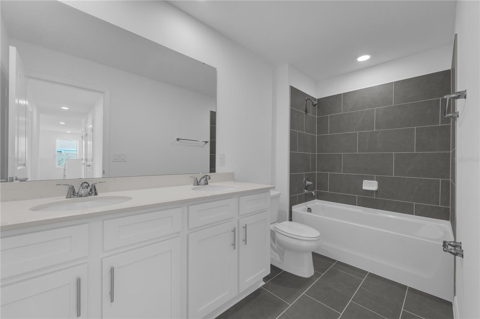 3936 Triple Crown Loop Property Photo 30