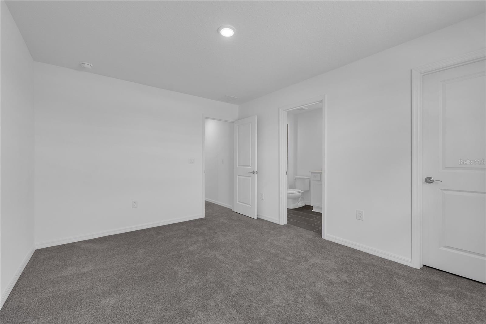 3936 Triple Crown Loop Property Photo 33