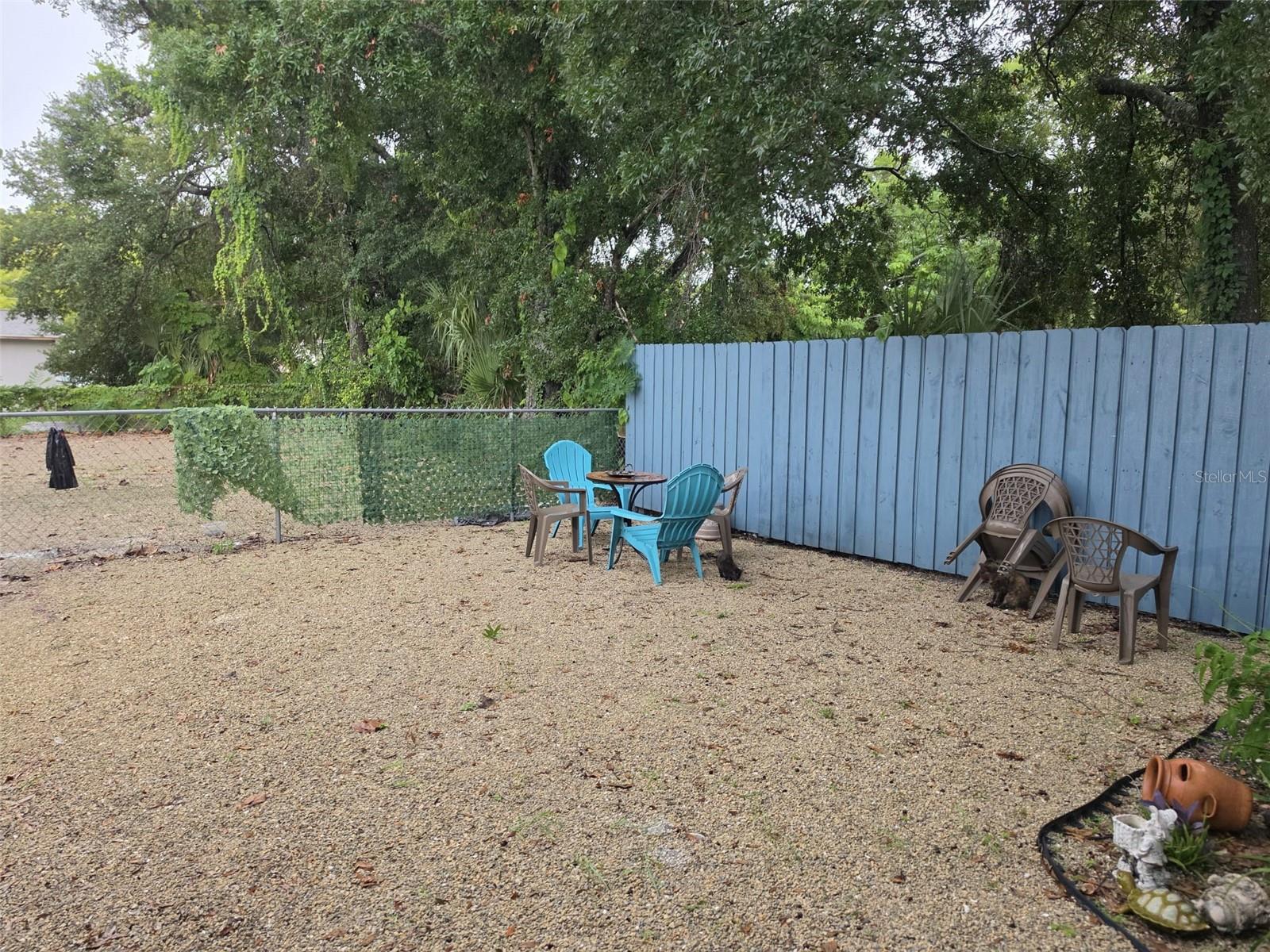 1844 JOHN RIVERS ST #B Property Photo 1