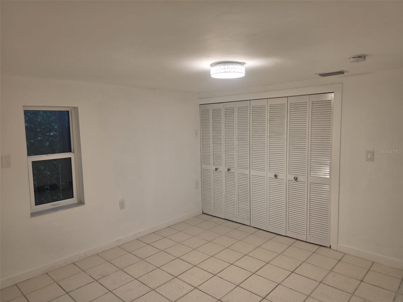 1844 John Rivers St #b Property Photo 2