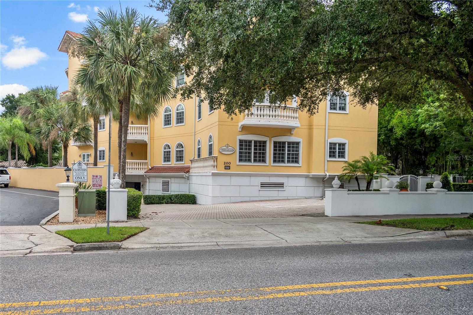 200 S Interlachen Ave #350 Property Photo 1