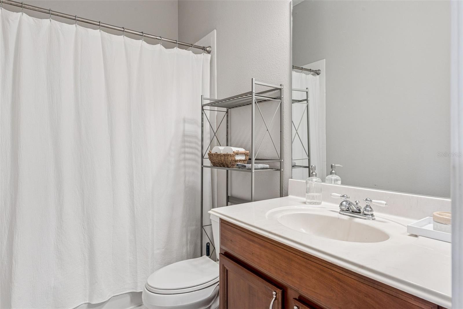 1910 Robin Rd Property Photo 46