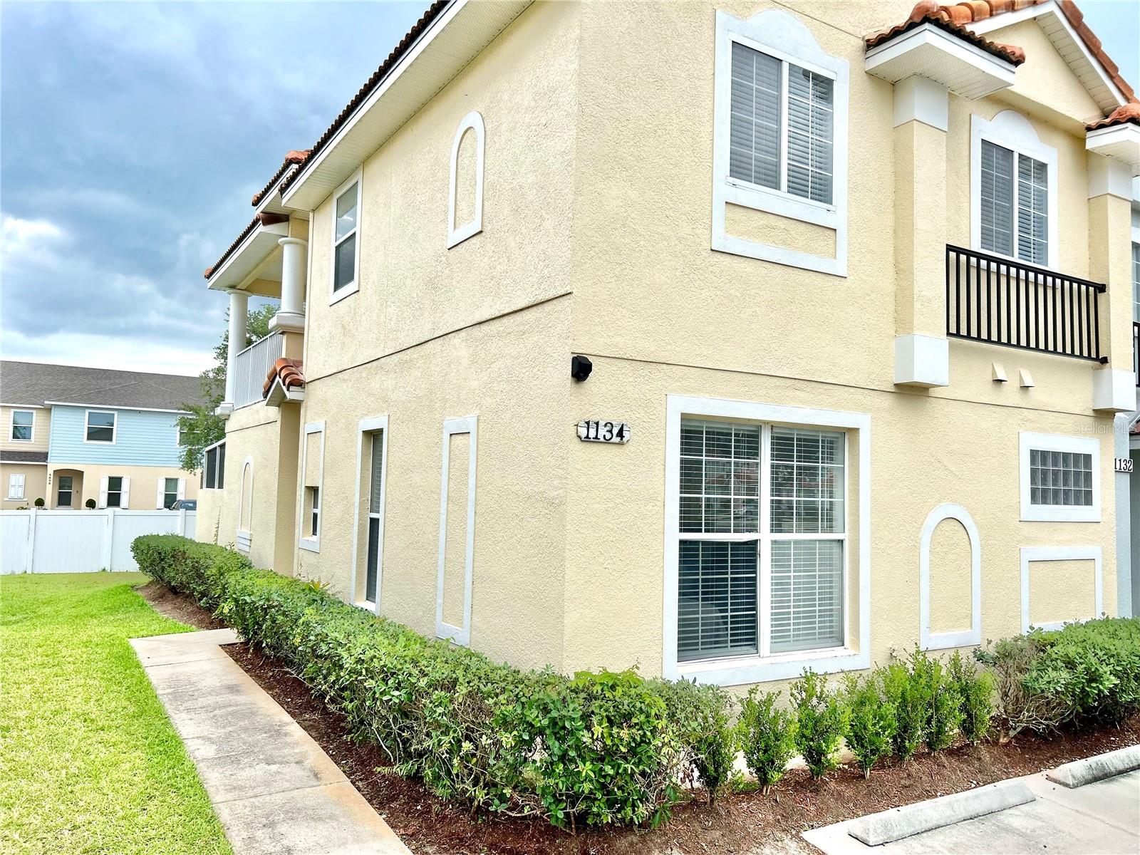 1134 S Beach Cir Property Photo 2