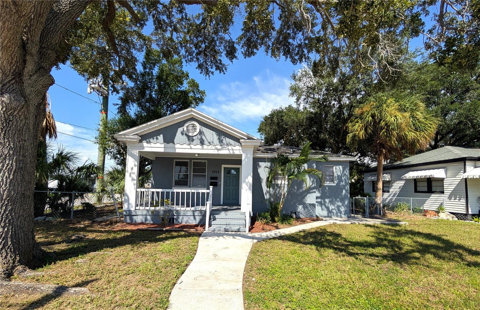 O6438607 Property Photo 1