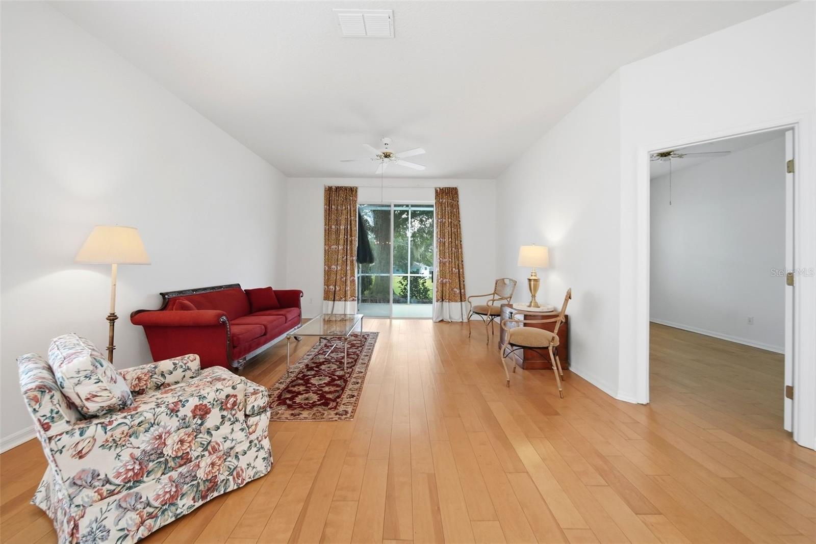 2113 Stonebridge Way Property Photo 6