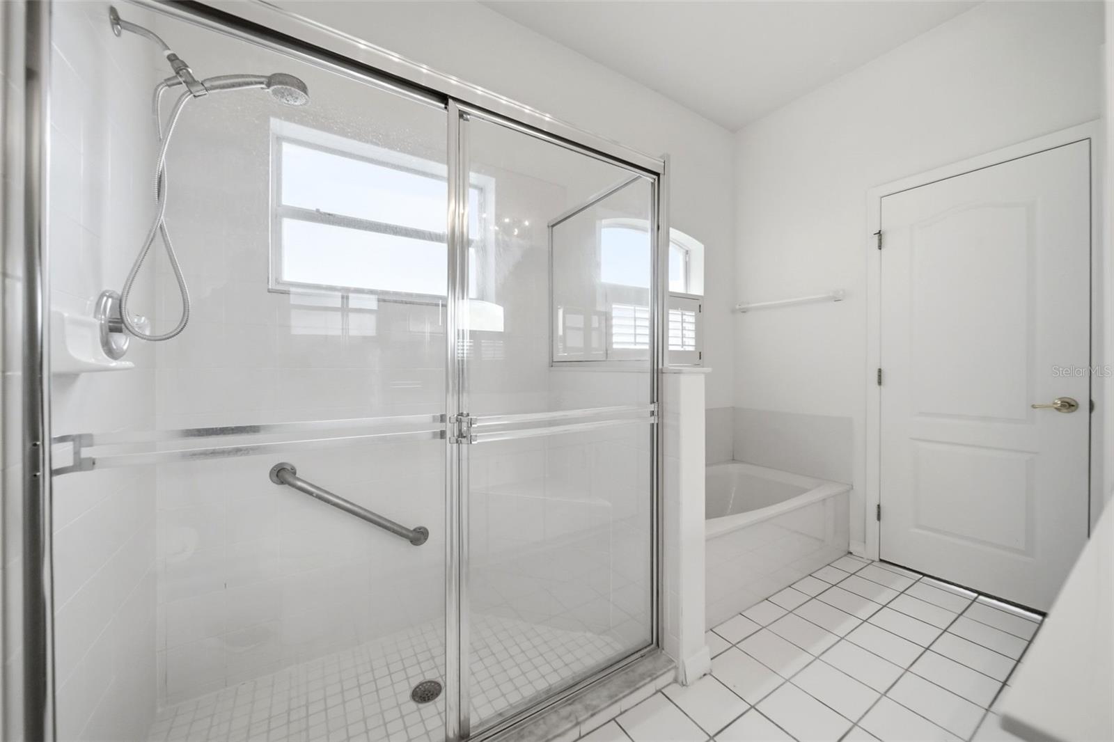 2113 Stonebridge Way Property Photo 17