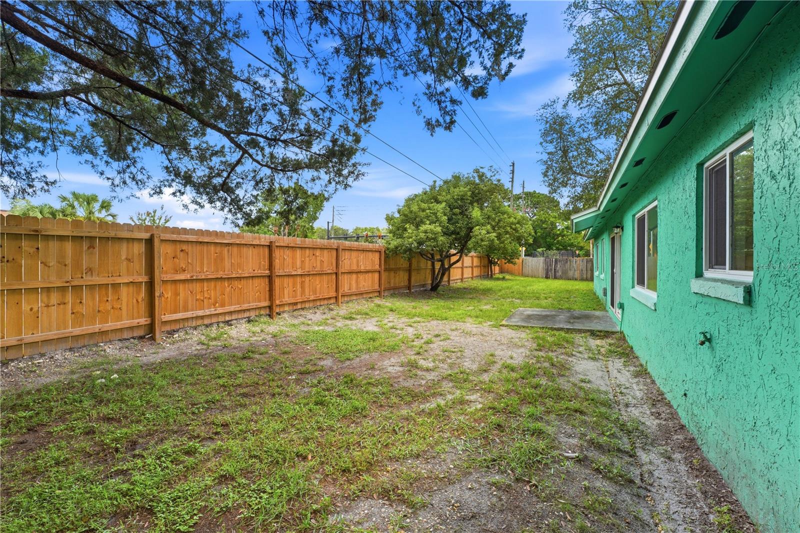 1050 Huntington Ct Property Photo 31