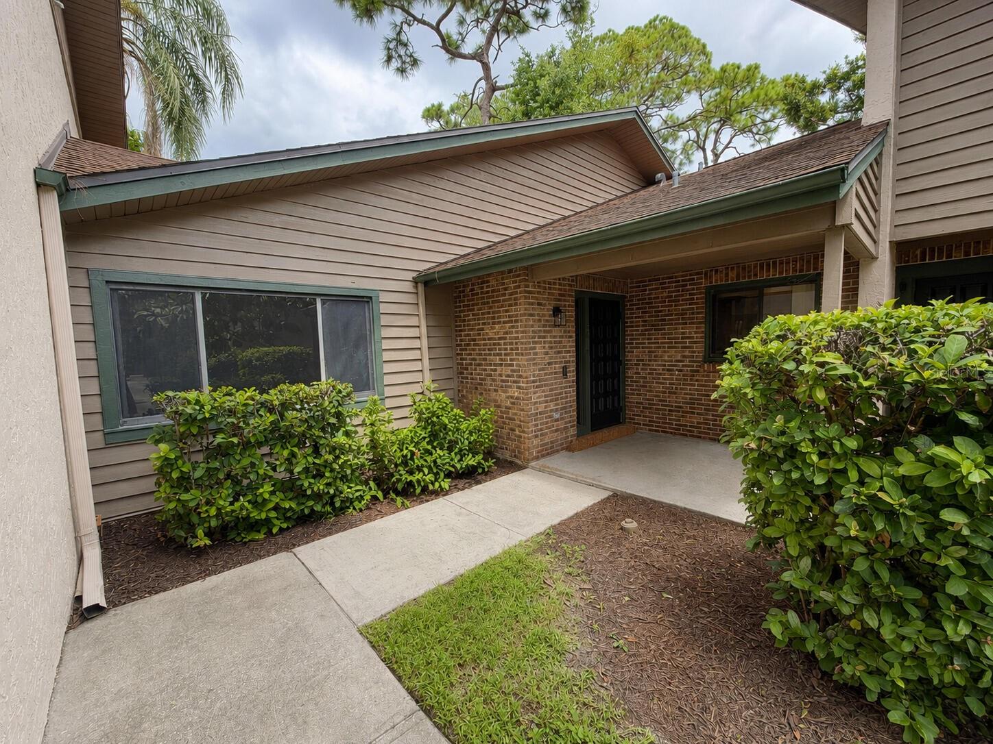 971 Sunridge Dr #110 Property Photo 1