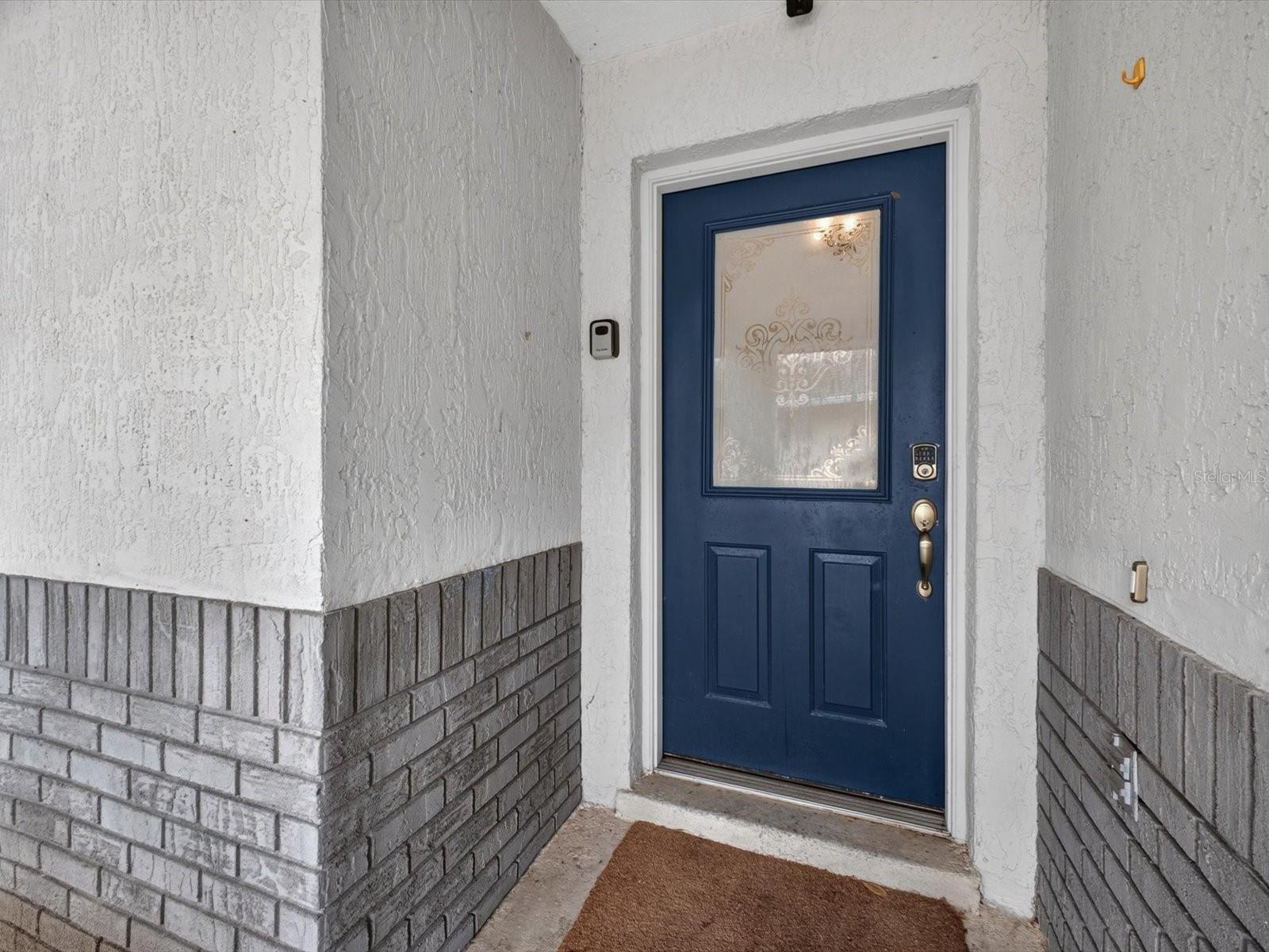 8014 Spring Creek Dr Property Photo 2