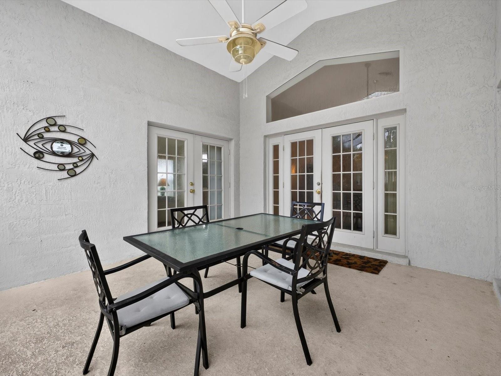 8014 Spring Creek Dr Property Photo 23