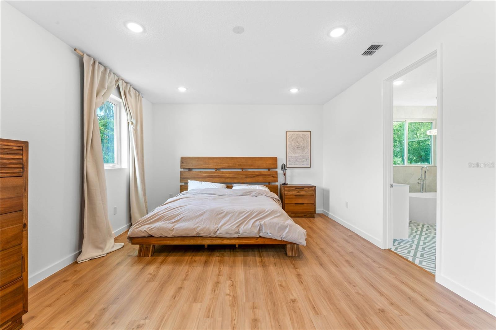 1320 Orchid Ave Property Photo 18