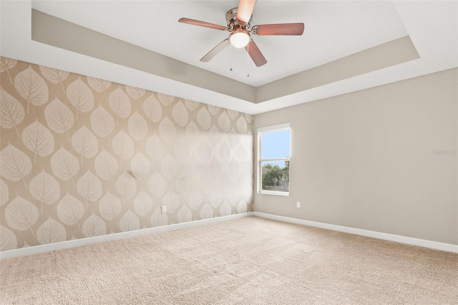 7608 Summerlake Groves St Property Photo 4
