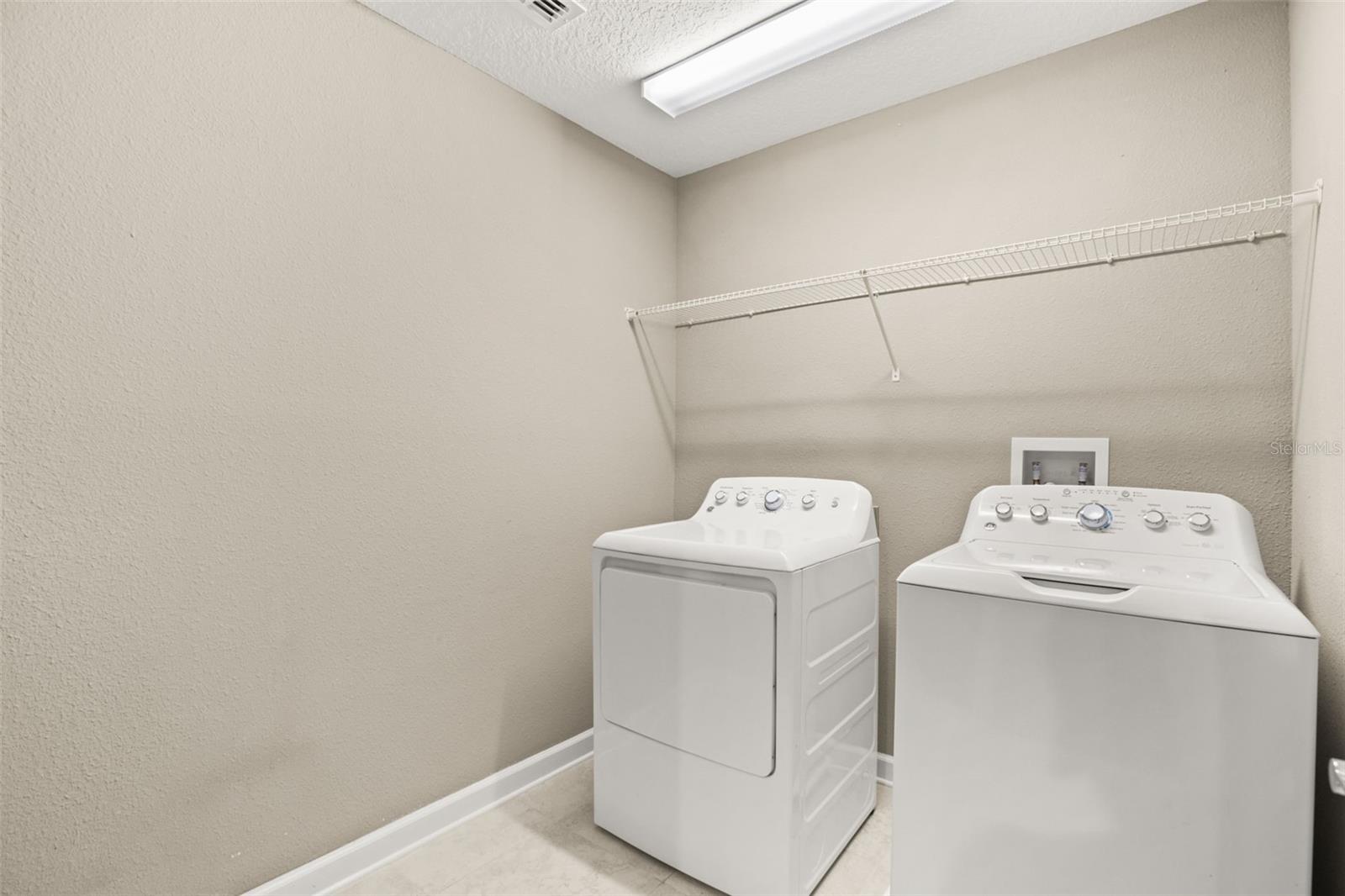 7608 Summerlake Groves St Property Photo 30