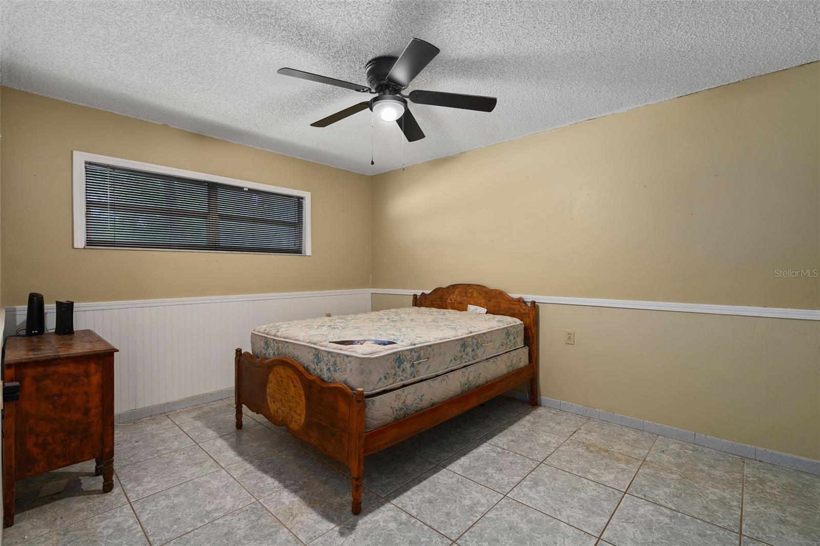 101 Suffolk Ct Property Photo 22