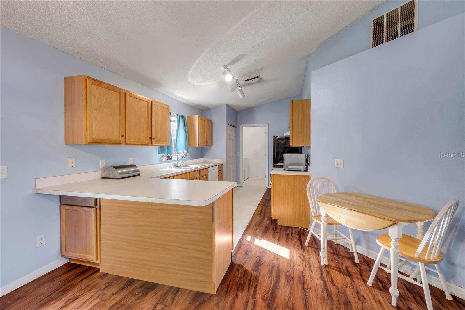 23 Patric Dr Property Photo 6