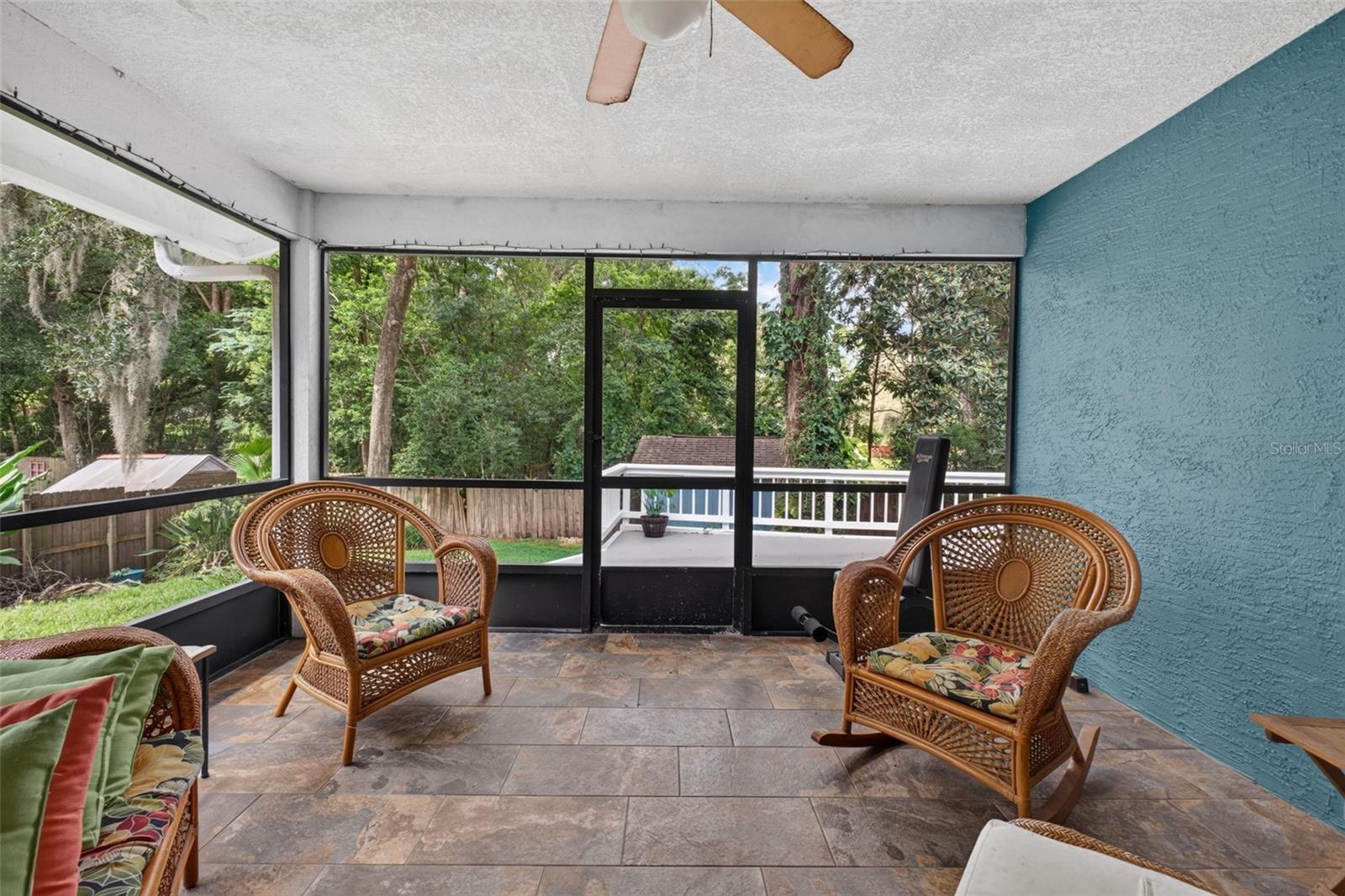 2144 Majestic Woods Blvd Property Photo 37