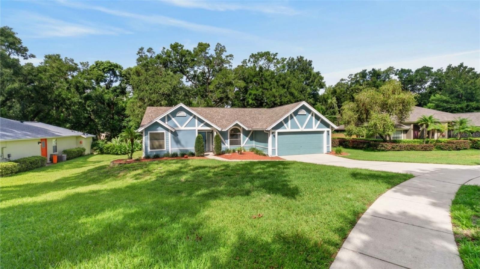 2144 Majestic Woods Blvd Property Photo 45