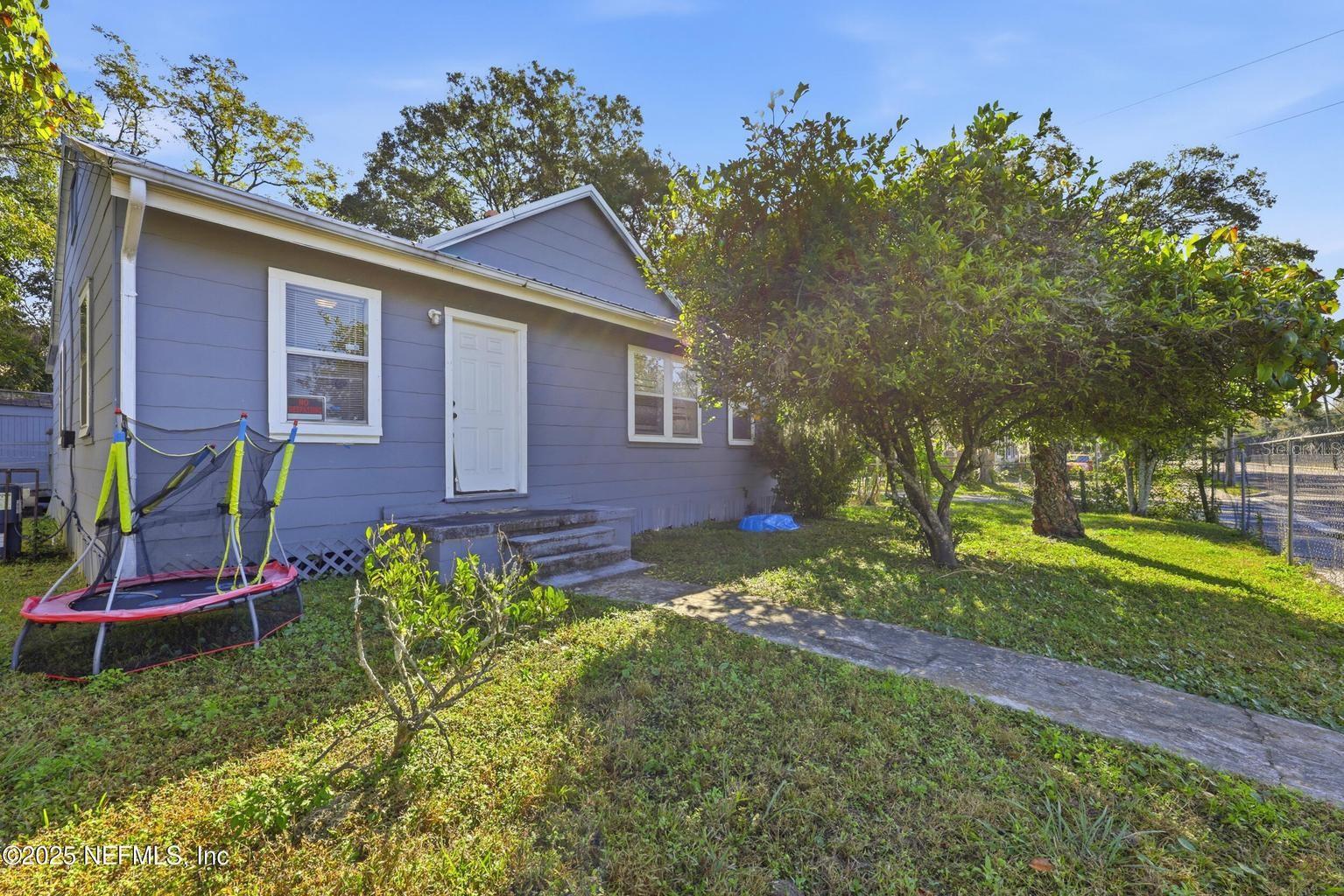 1305 Melson Ave Property Photo 1