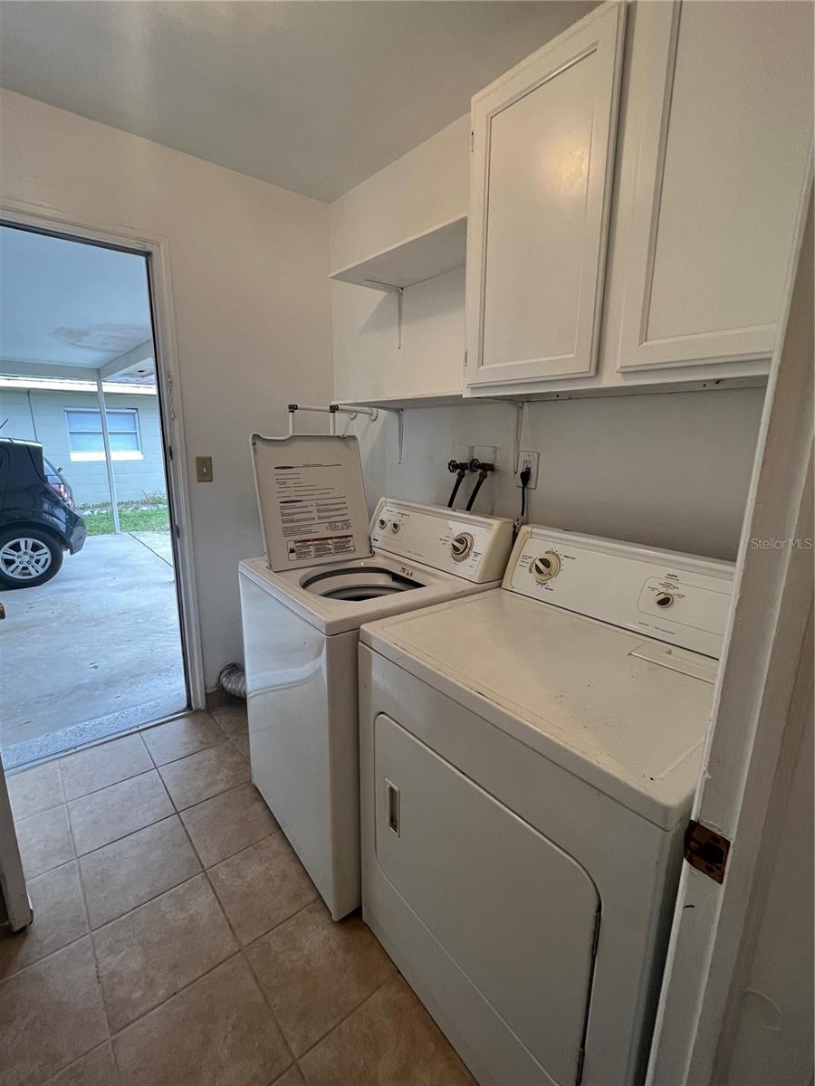 2406 Musselwhite Ave Property Photo 15