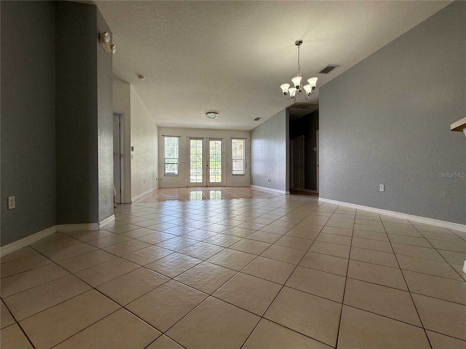 158 Magic Landings Blvd Property Photo 5
