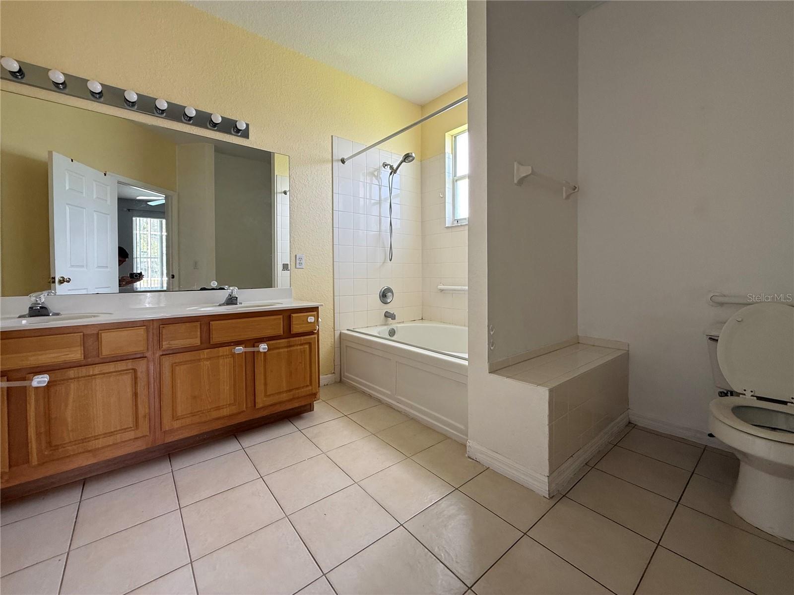 158 Magic Landings Blvd Property Photo 9