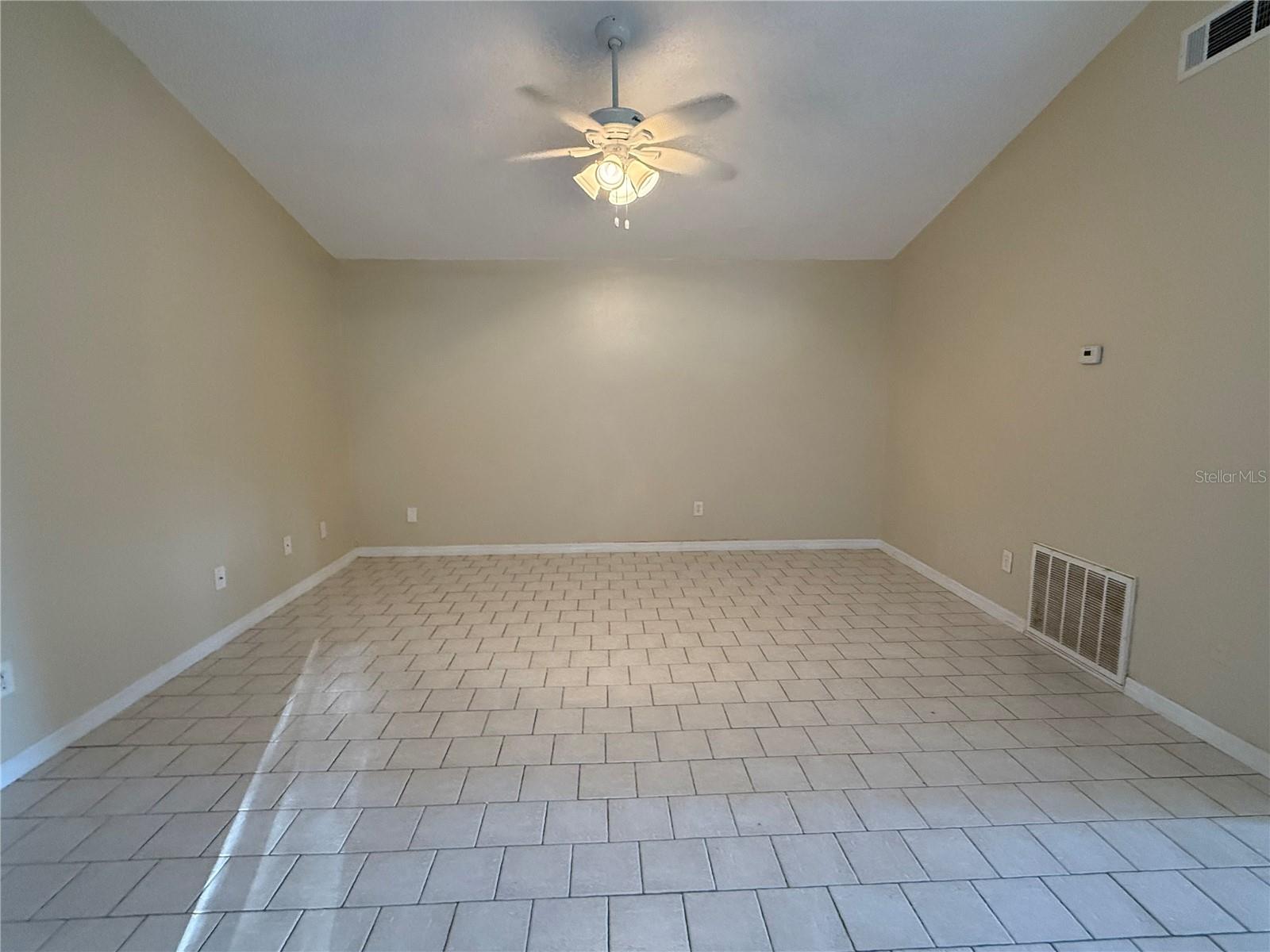 776 Wolf Creek Ct Property Photo 9