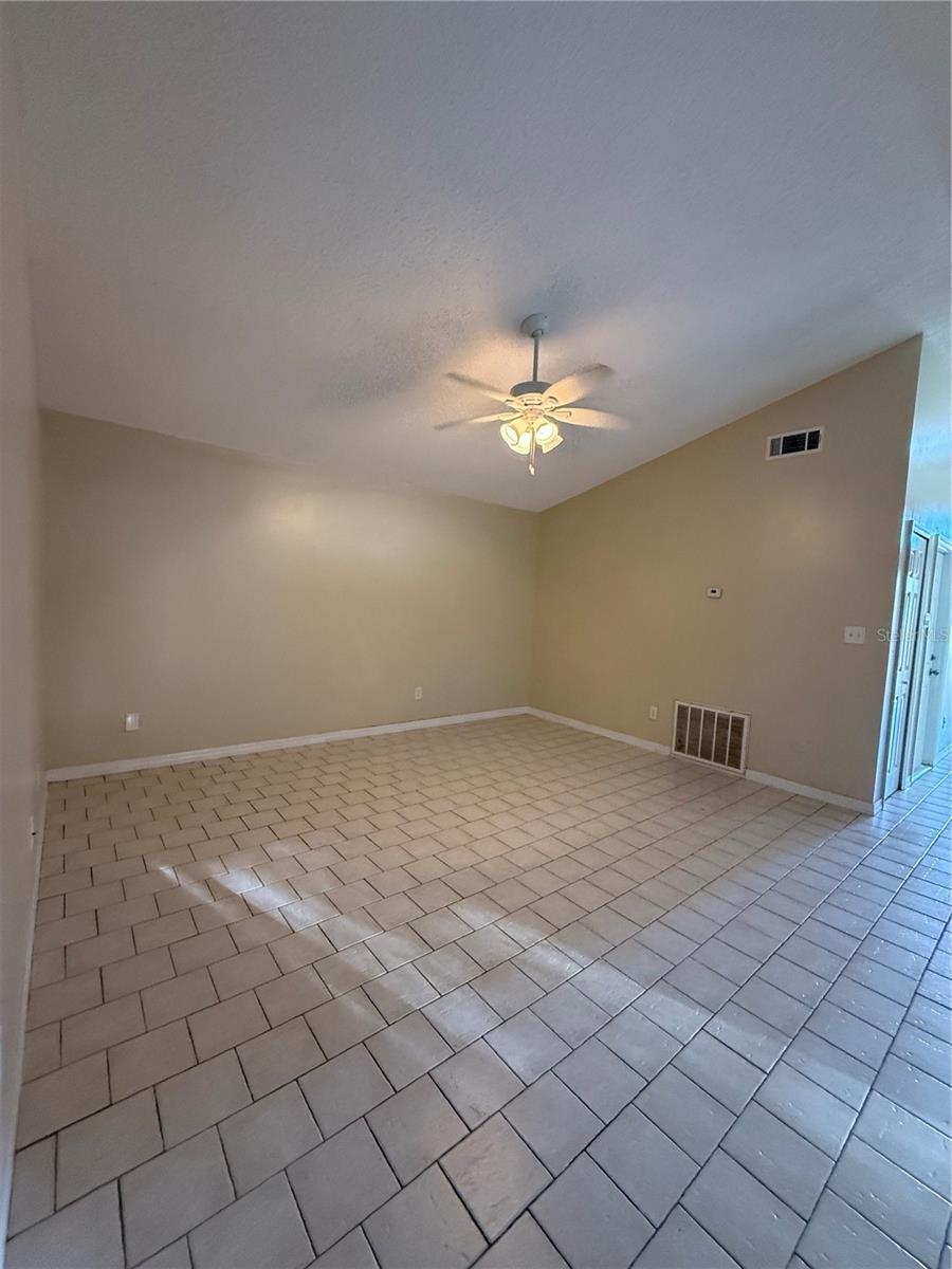 776 Wolf Creek Ct Property Photo 11