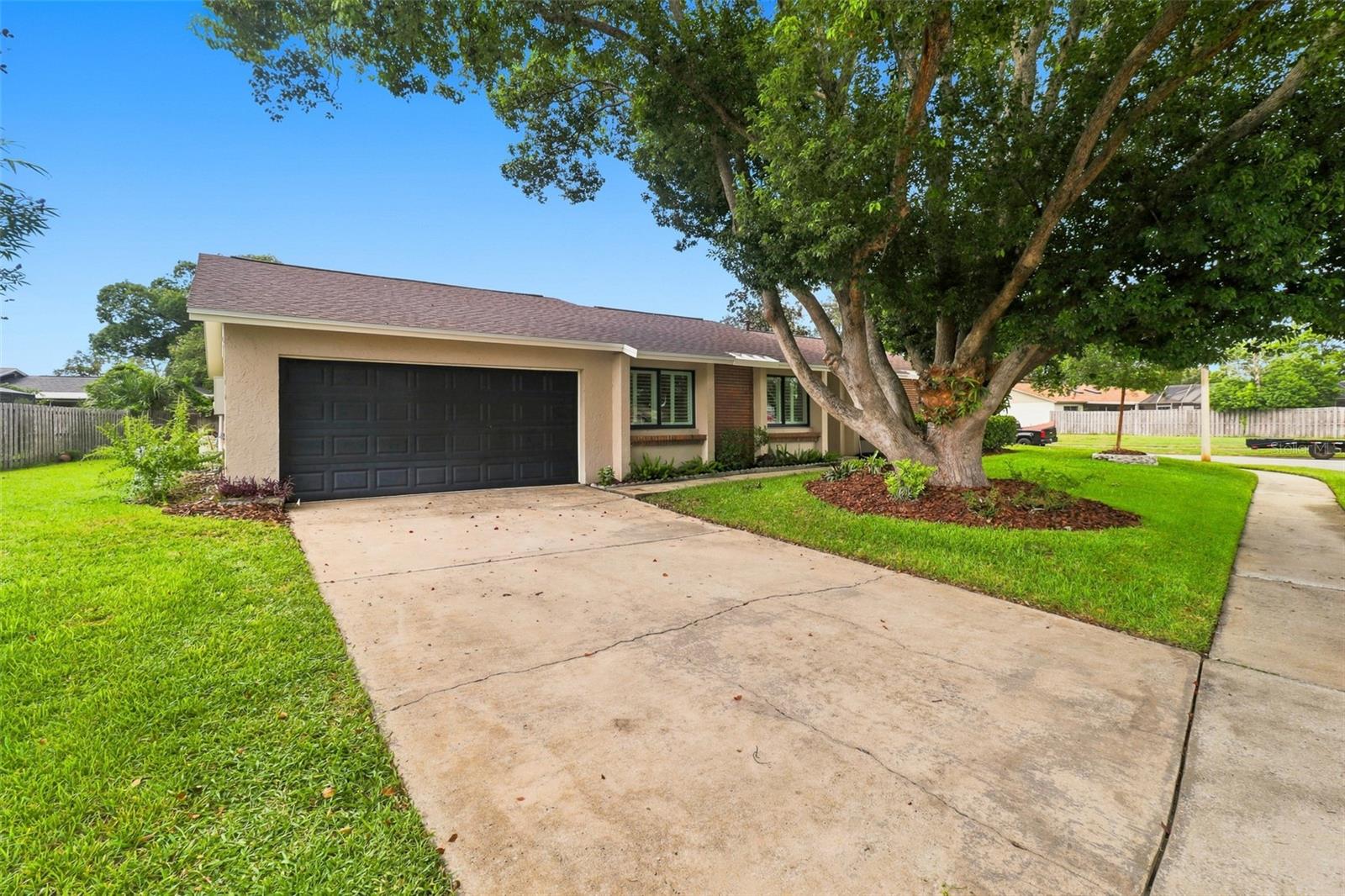 820 Van Ness Cir Property Photo 8