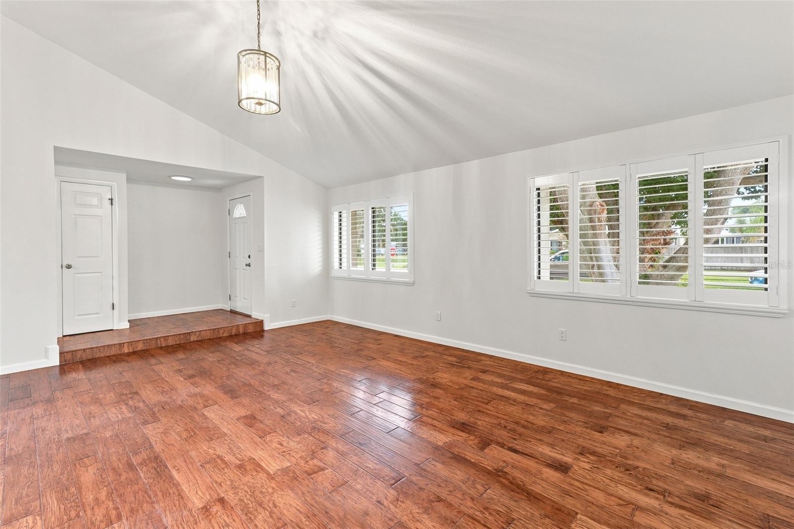820 Van Ness Cir Property Photo 10