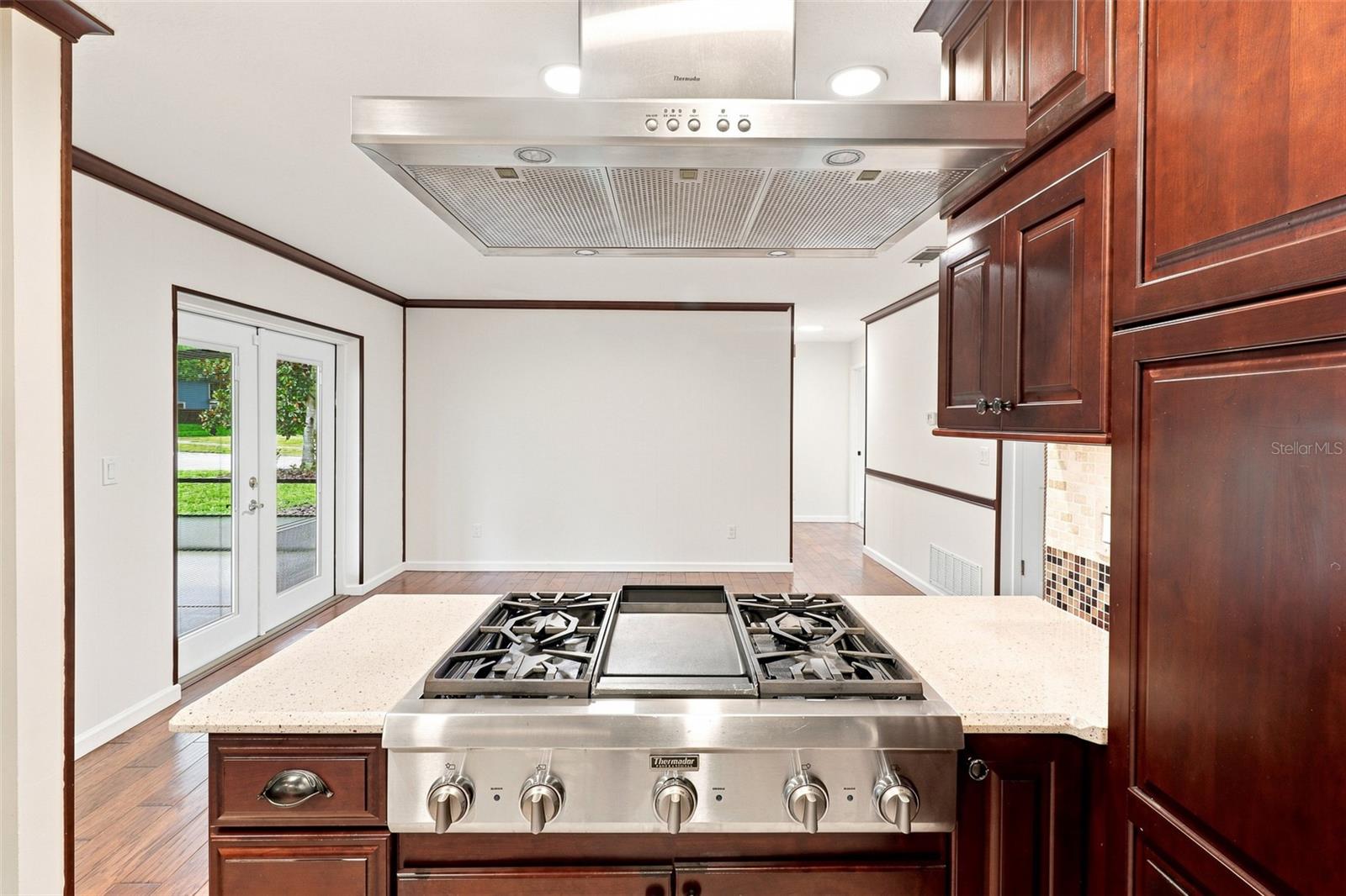 820 Van Ness Cir Property Photo 14
