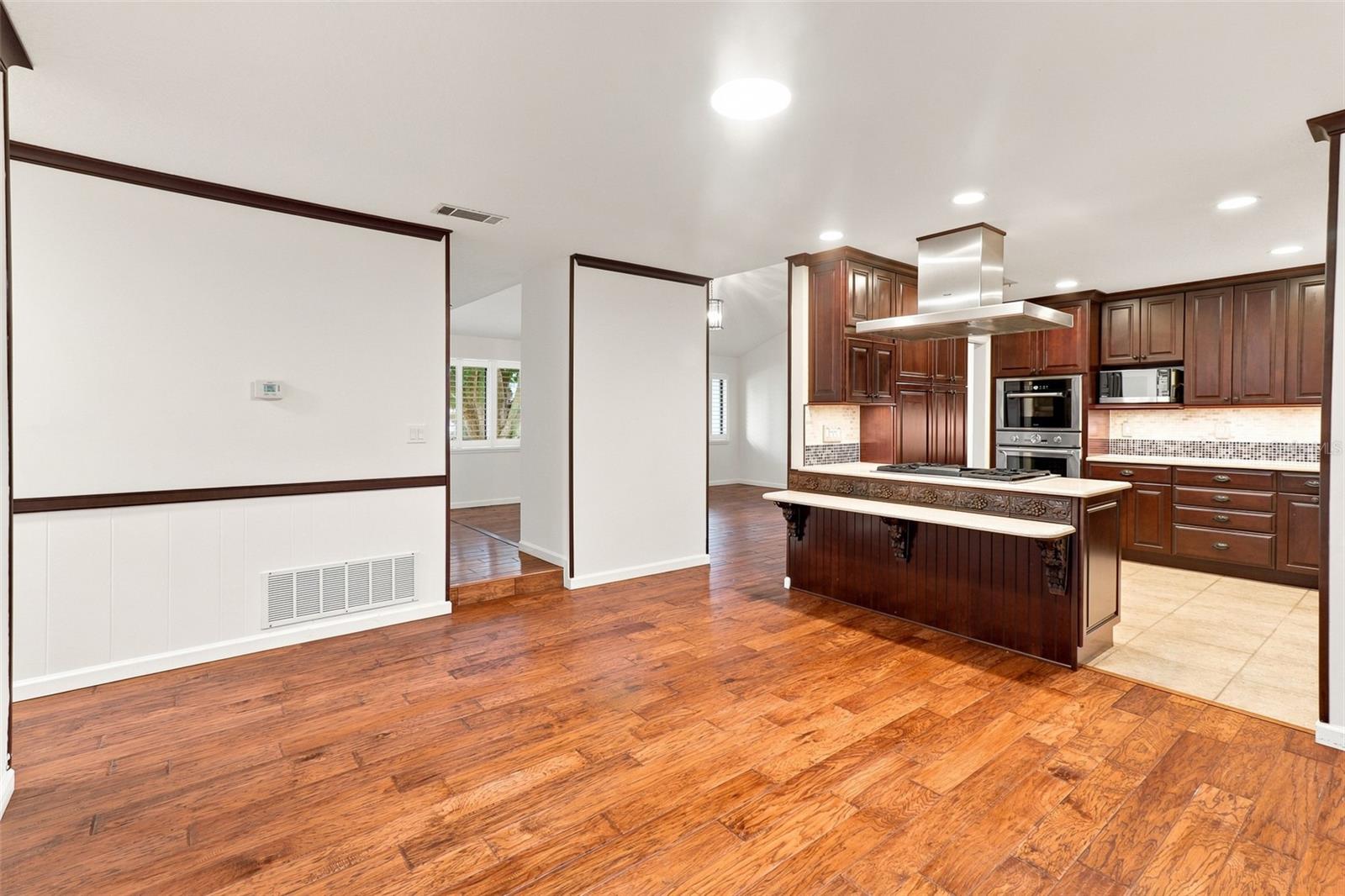 820 Van Ness Cir Property Photo 16