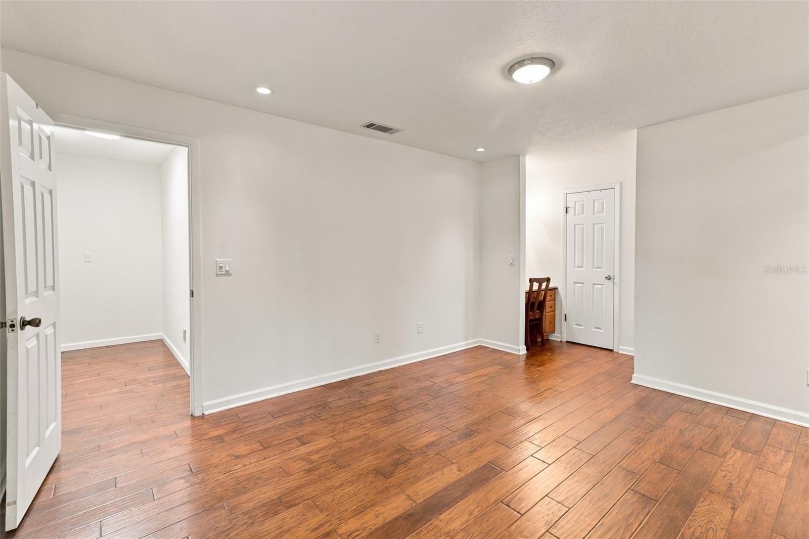 820 Van Ness Cir Property Photo 18