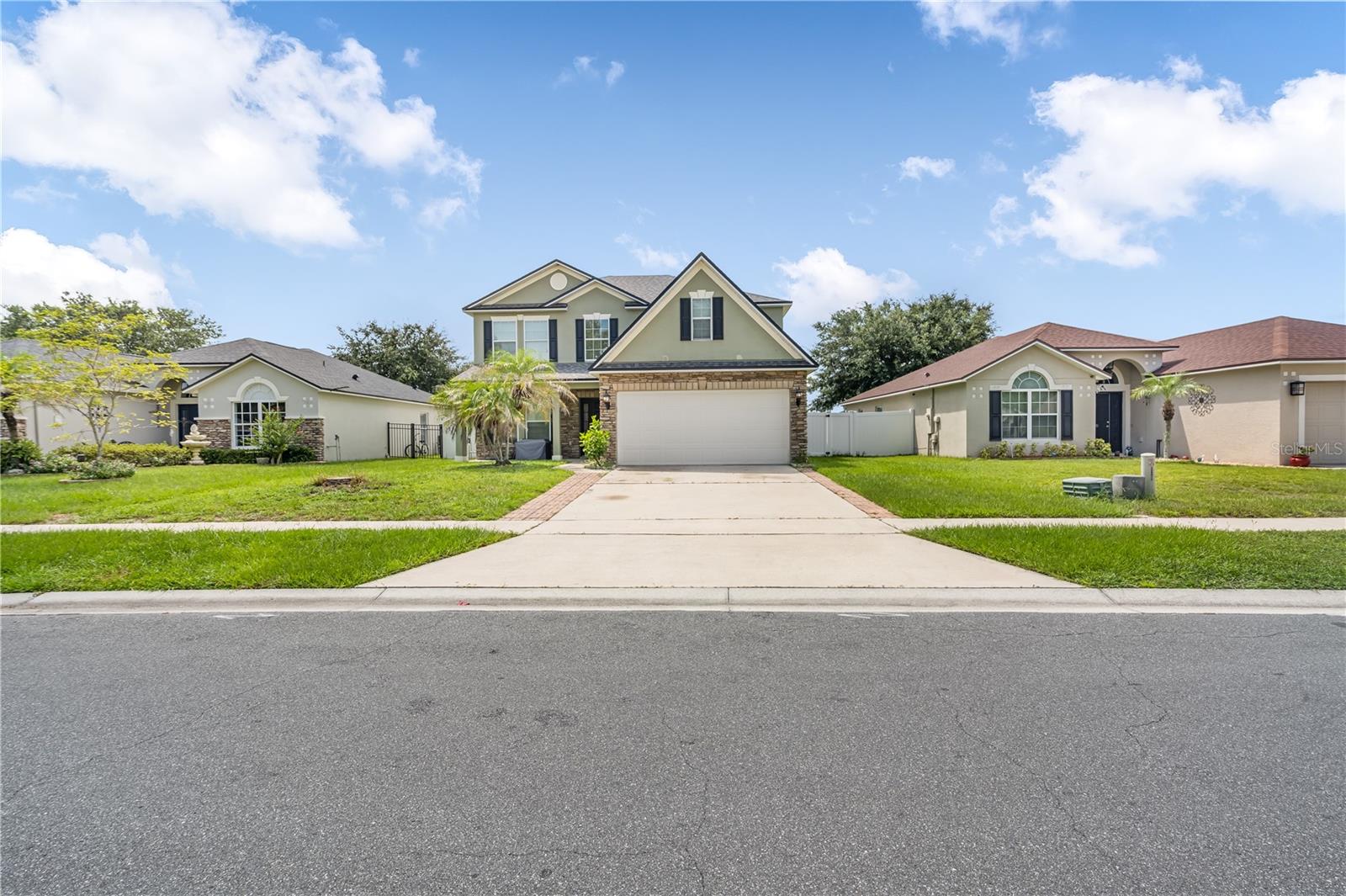2240 PARIA LN Property Photo 1