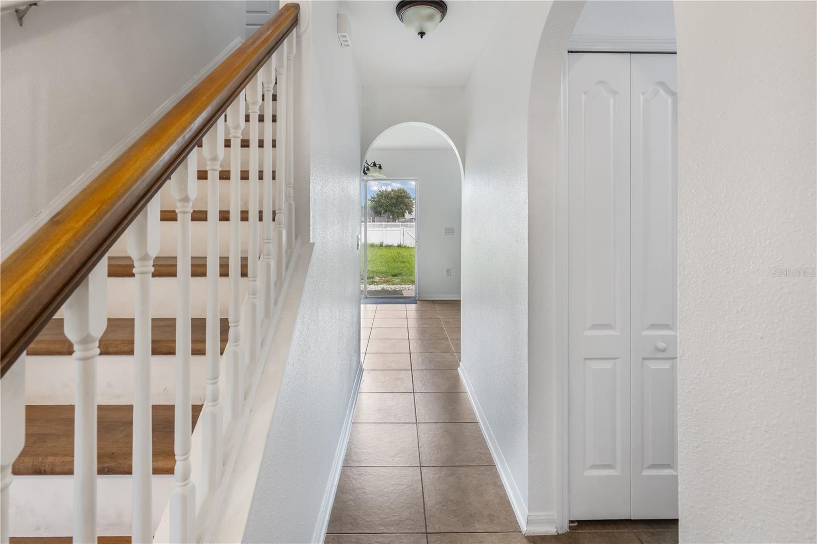 2240 Paria Ln Property Photo 2
