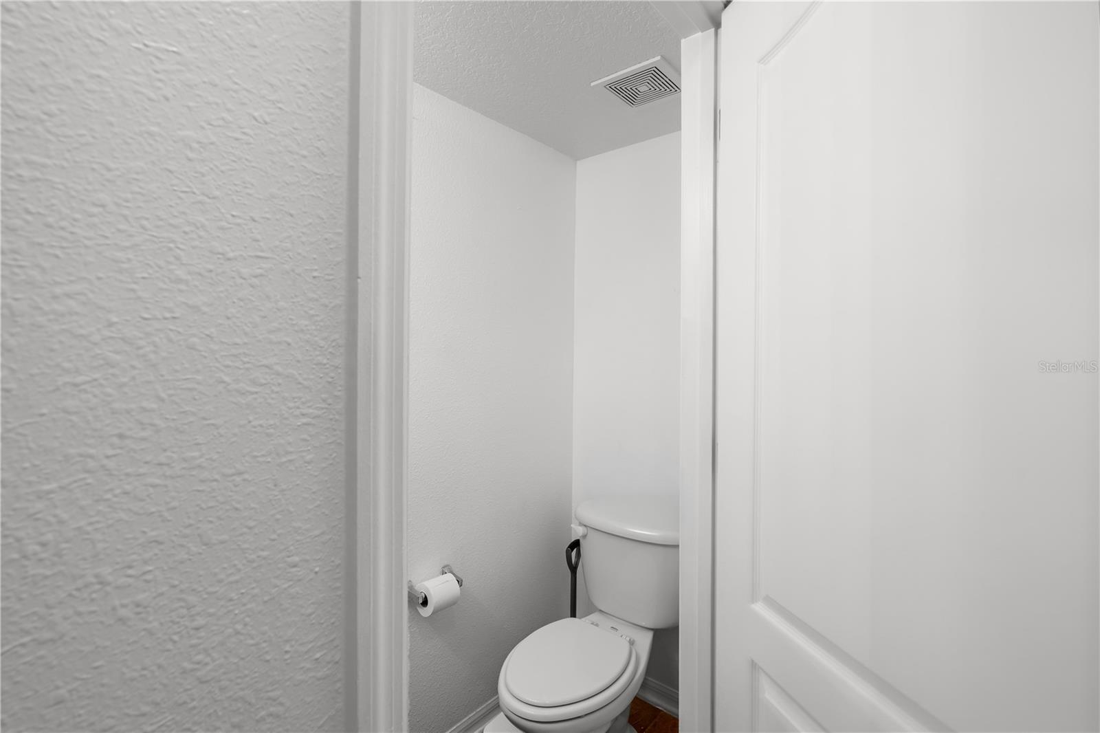 2240 Paria Ln Property Photo 9