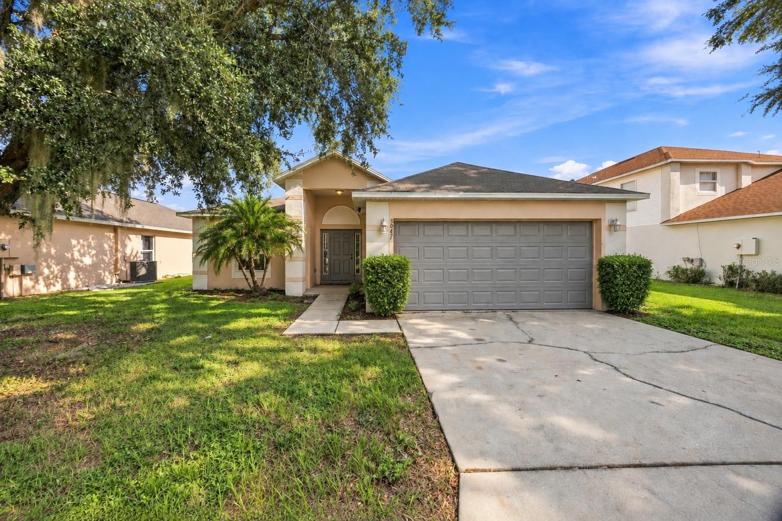 3947 Warbler Dr Property Photo 1
