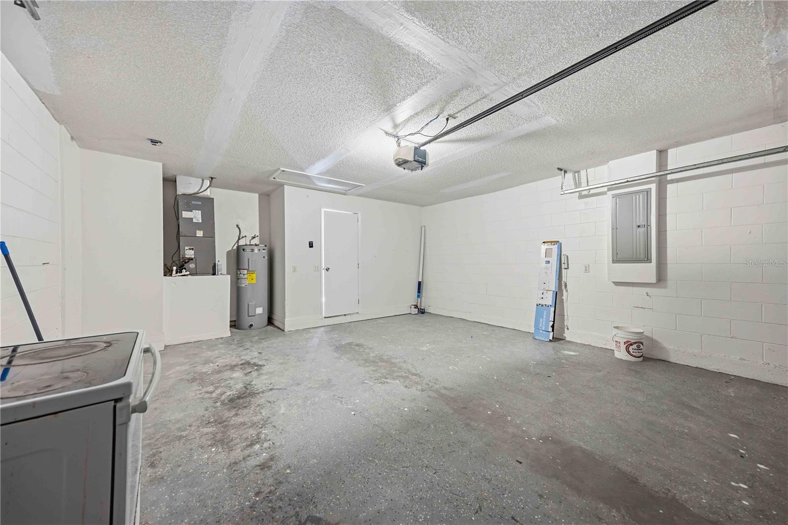 3947 Warbler Dr Property Photo 26