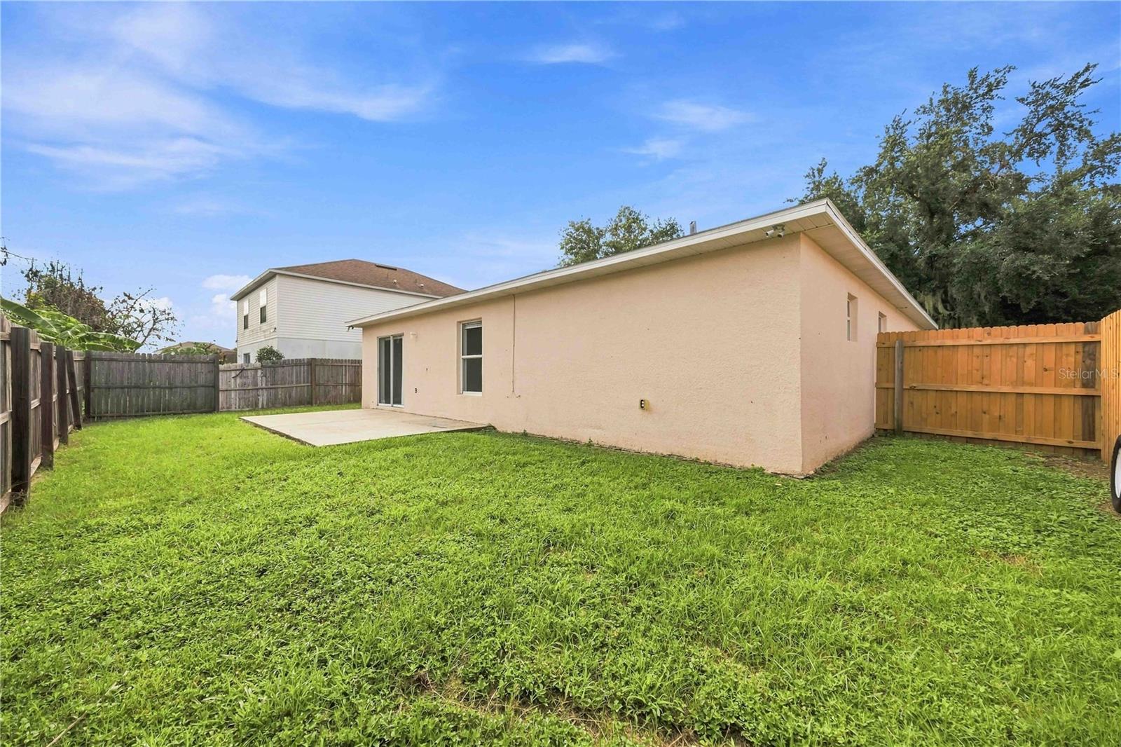 3947 Warbler Dr Property Photo 28
