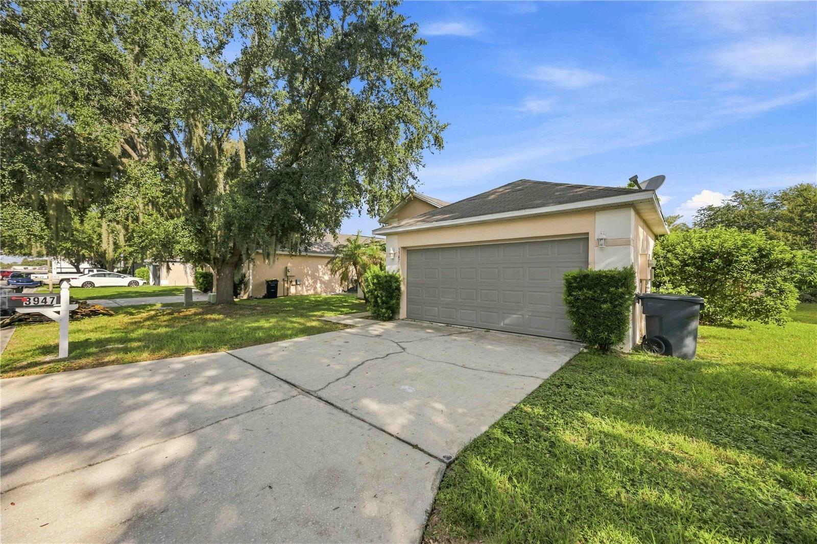 3947 Warbler Dr Property Photo 29
