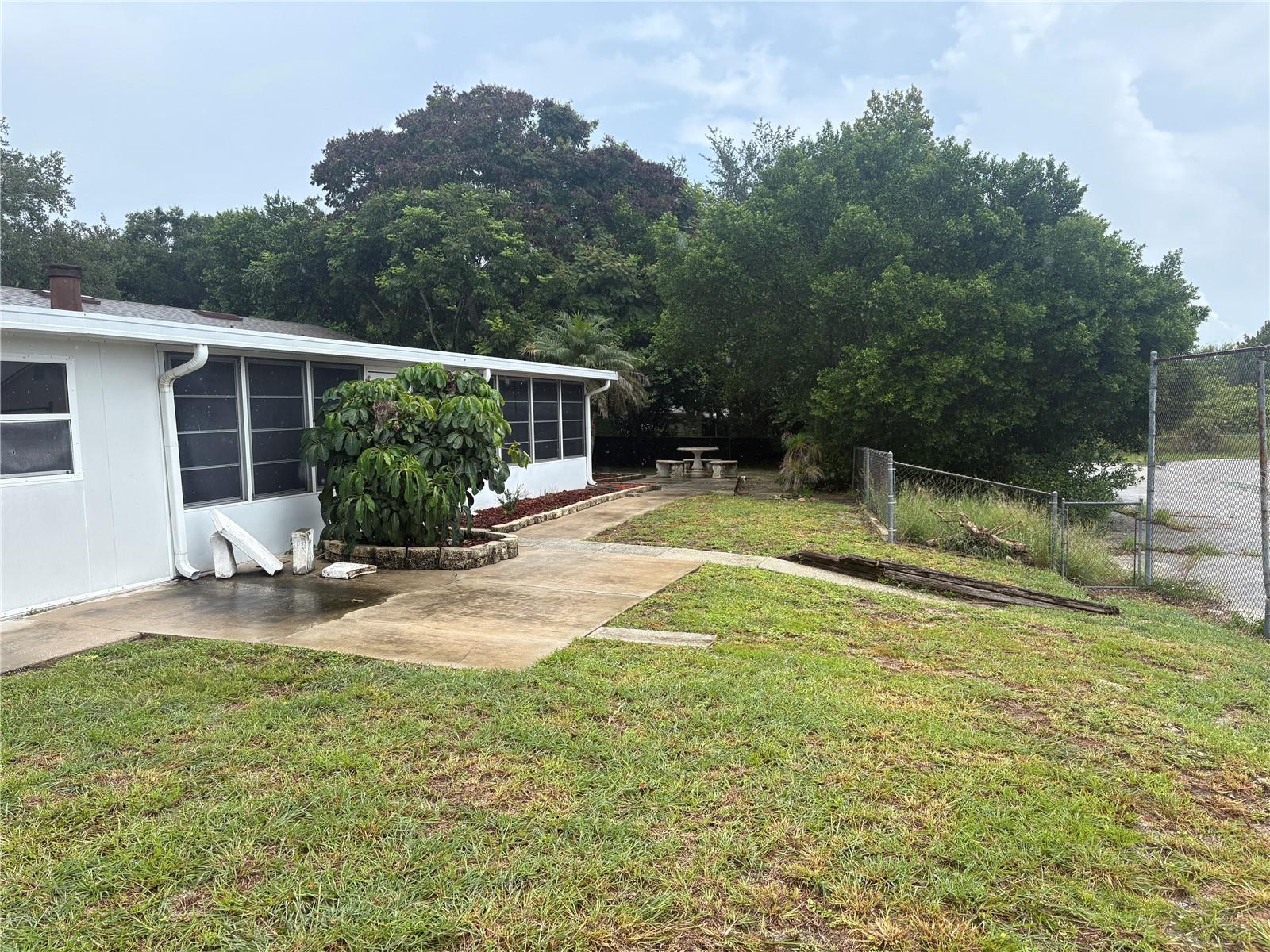 3690 Dale Ct Property Photo 39