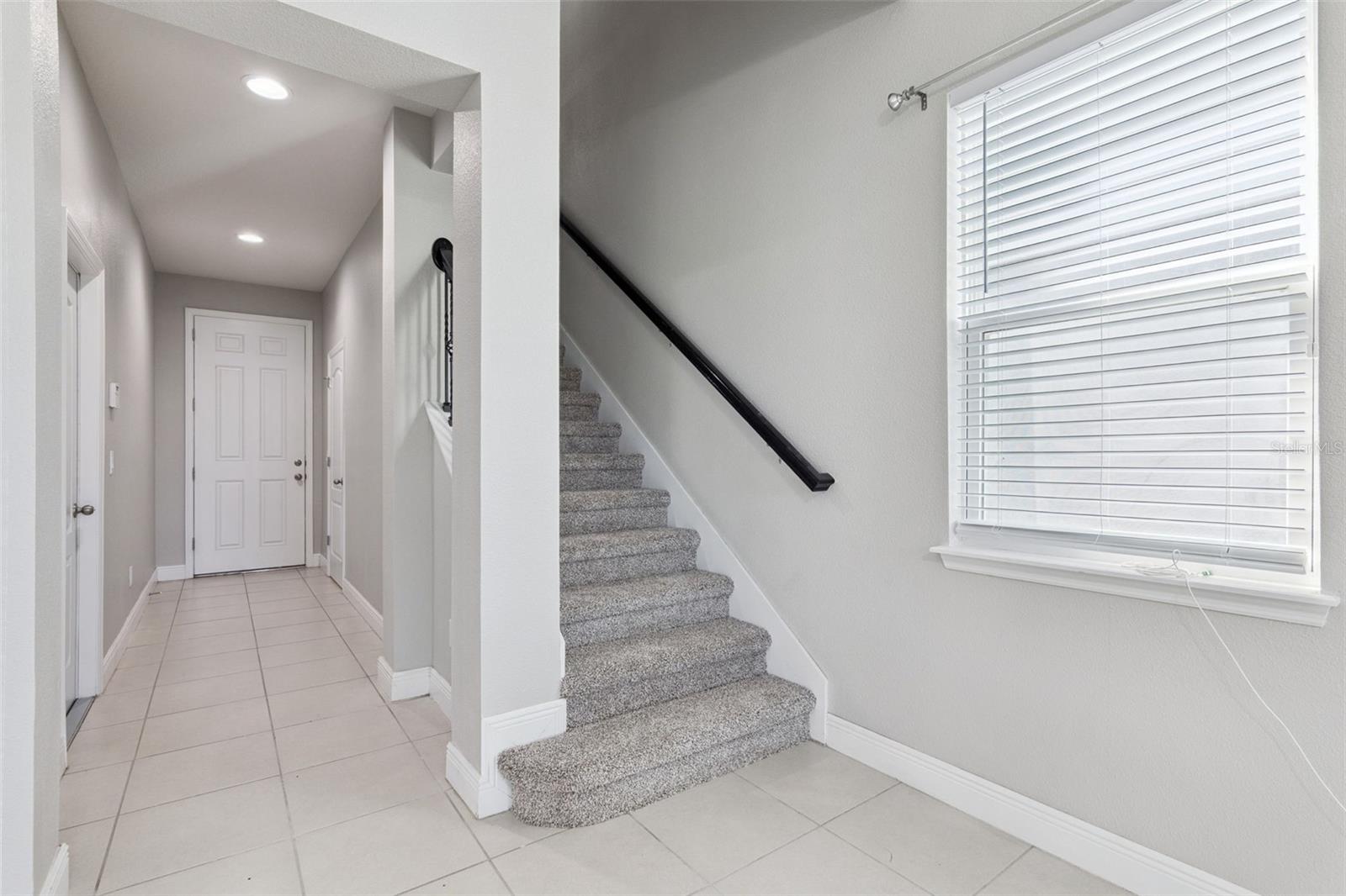 3719 Crawley Down Loop Property Photo 5