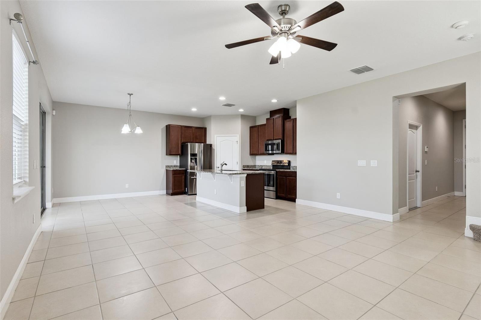 3719 Crawley Down Loop Property Photo 8