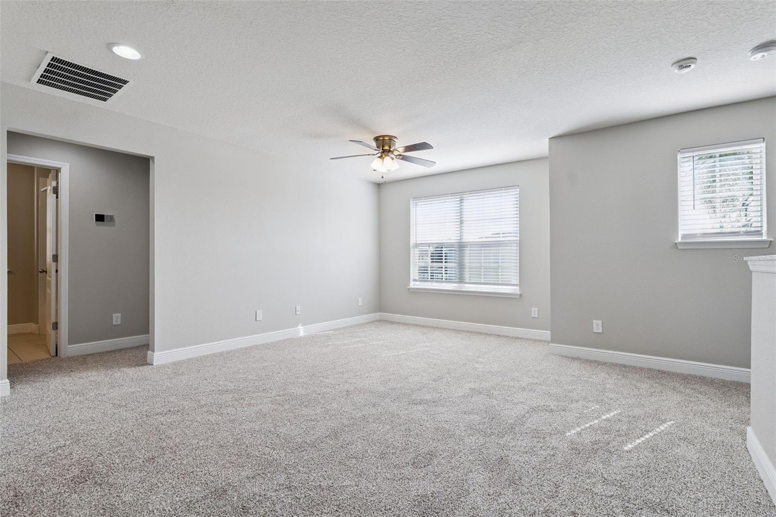 3719 Crawley Down Loop Property Photo 18