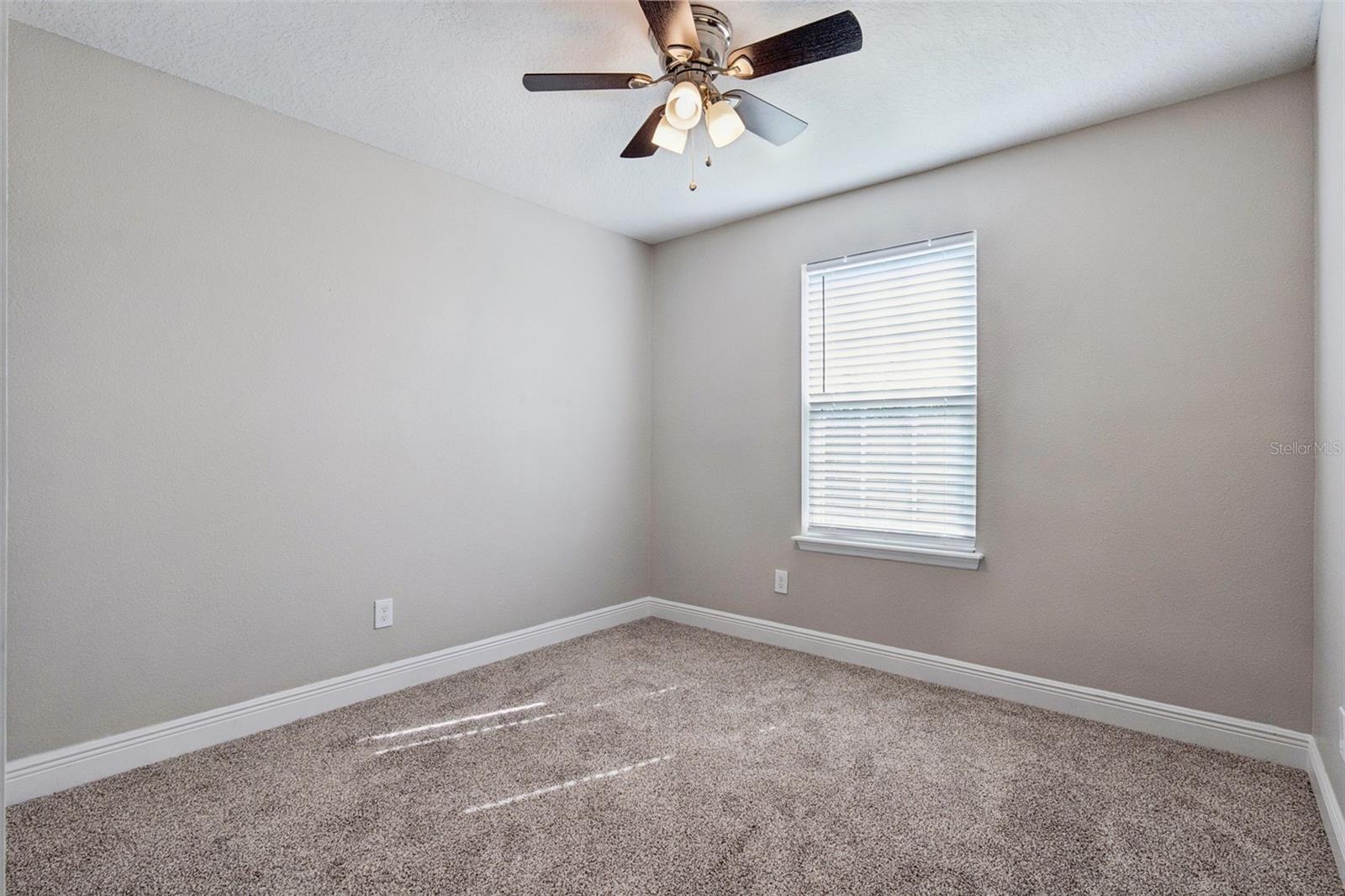 3719 Crawley Down Loop Property Photo 23